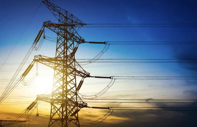 Czym jest stałe i zmienne: proste wyjaśnienie natury elektryczności